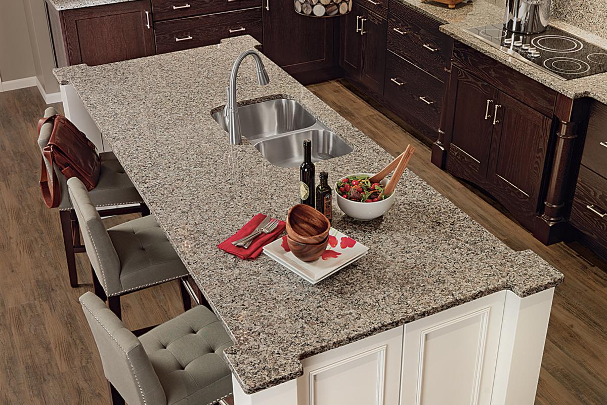 Merillat_Classic_Cannonsburg_Maple_Cotton_Tolani_Oak_Kona_Kitchen_2